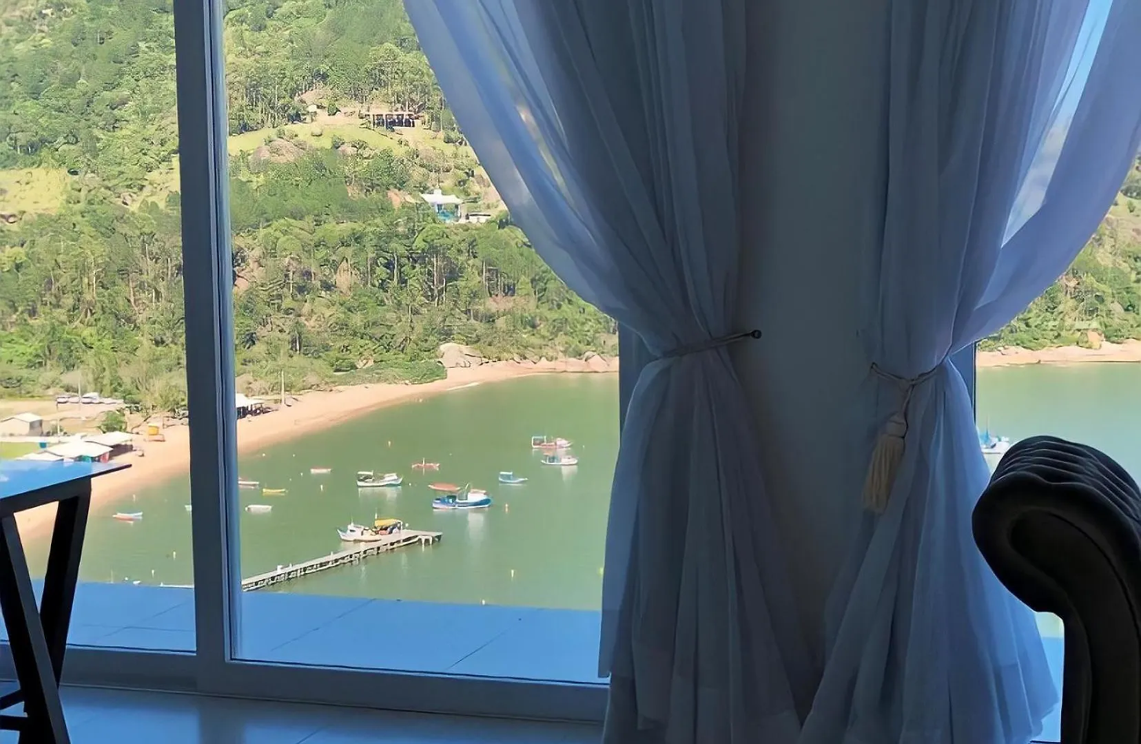 Mar De Bougainville Governador Celso Ramos Homestay