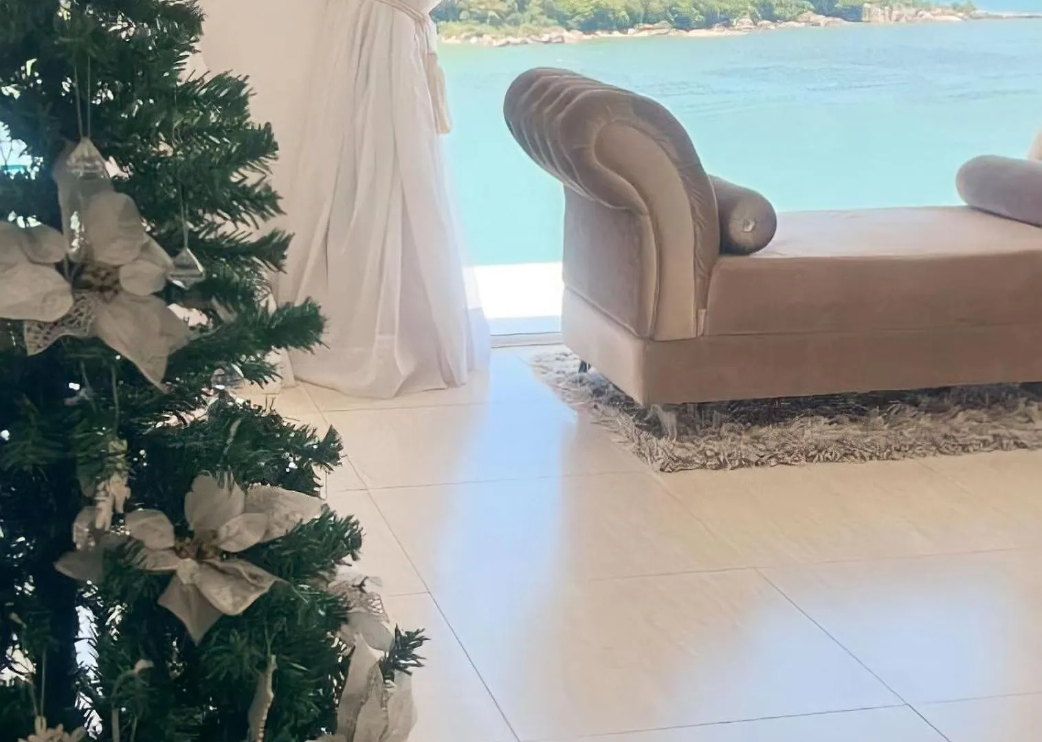 Mar De Bougainville Governador Celso Ramos Homestay